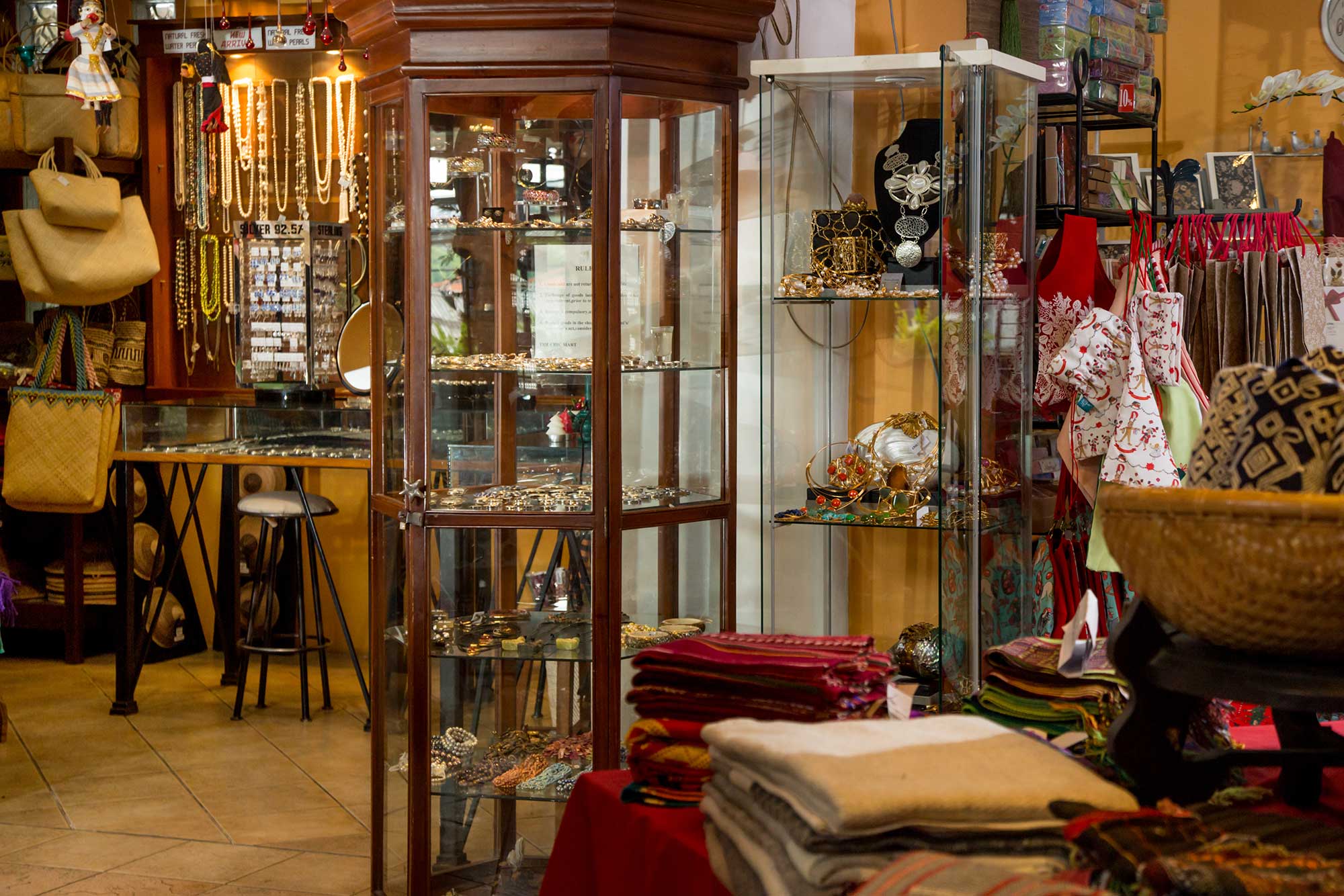 Veranstalter Ansicht mit Vitrinen